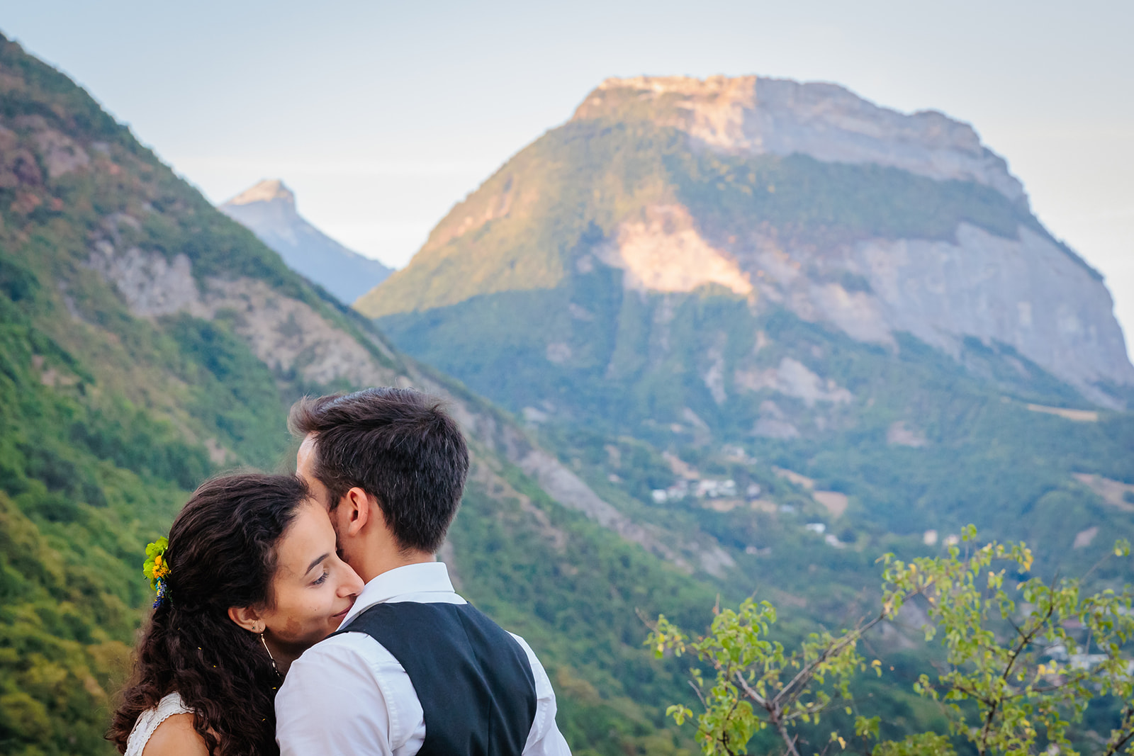 Séance couple à la Bastille, photo prise par Florian Fauvarque photographe mariage à Grenoble en Isère