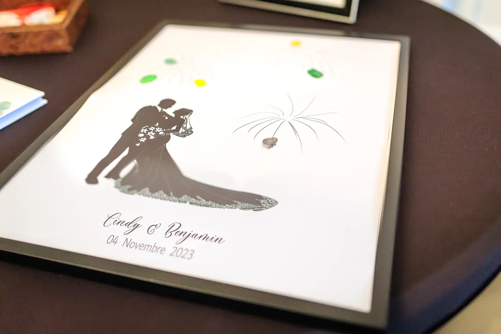 Rituel des empreintes, photo prise par Florian Fauvarque photographe mariage à Grenoble en Isère