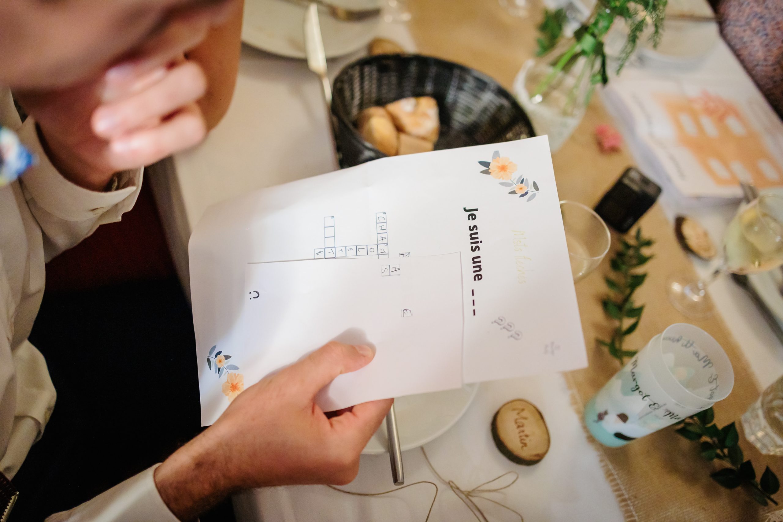 Escape game de mariage, photo prise par Florian Fauvarque photographe de mariage à Grenoble et en Isère
