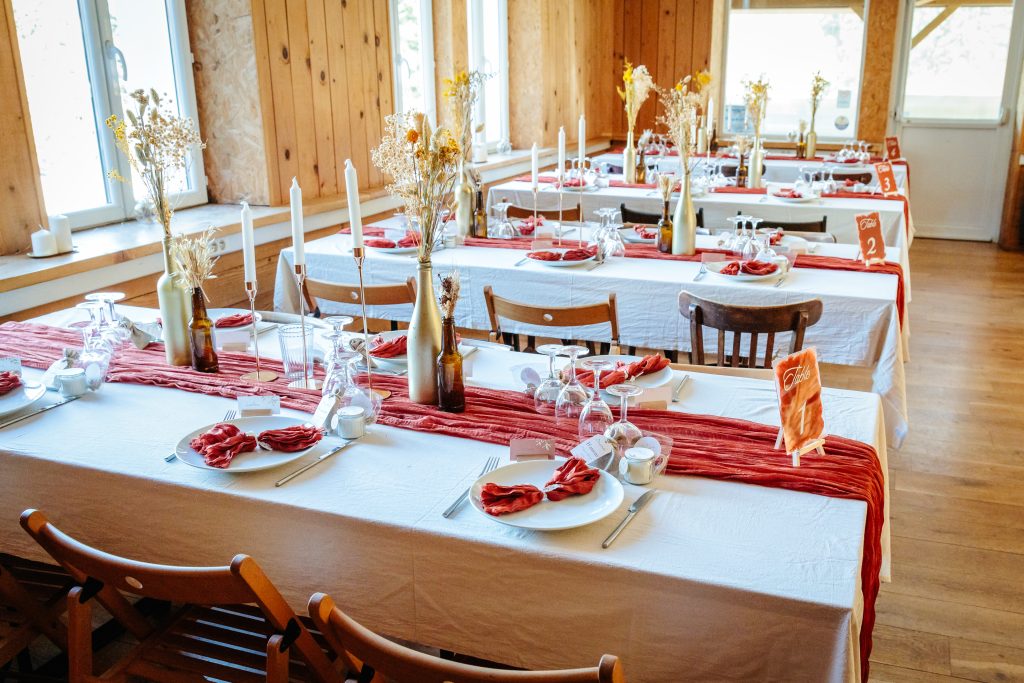 Gîte l'Essentiel, Isère. Photo prise par Florian Fauvarque, photographe de mariage écoresponsable à Grenoble en Isère.